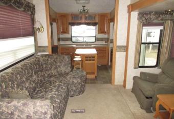 Entire High End RV - Fully Furnished allows 18 year olds to book a room