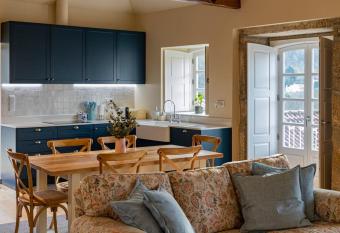 Britelo 1828 - Ref  gio na Natureza has Balcony rooms