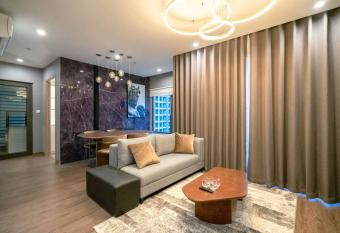 C  n 2PN2WC Vinhomes Ocean Park has Balcony rooms