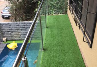 Teham Villa has Balcony rooms