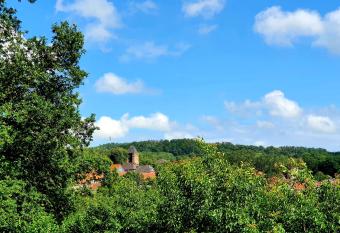 Kleines Domizil am S  dhang allows 18 year olds to book a room
