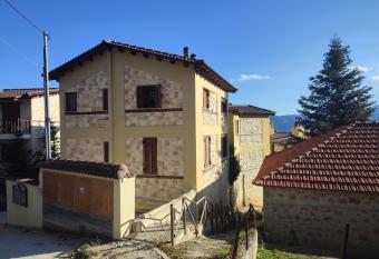 Evergreen Suites has Balcony rooms