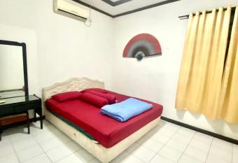 Fania Villa allows 18 year olds to book a room