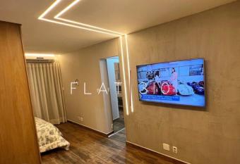 flat em s  o vicente has Balcony rooms