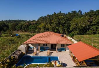 Sunflower village villa girasoles has Balcony rooms