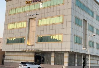                 has Smoking/Balcony rooms