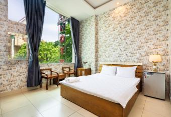 Anh Duong Hotel & Apartment has Balcony rooms