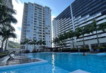 Acogedor Departamento en la mejor zona de Guayaquil has Balcony rooms
