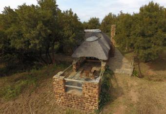 Hollybrooke Adventure Farm has Balcony rooms