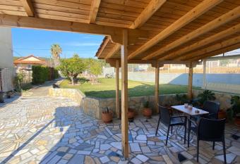 John House has Balcony rooms