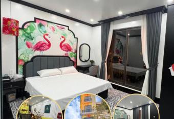 Song Kim Hotel allows 18 year olds to book a room