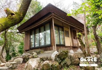 GLOCE                                 l    250                                                             allows 18 year olds to book a room