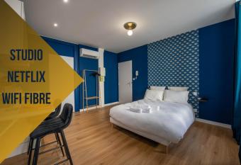 WelcomeAgen*Charlie Chaplin has Balcony rooms