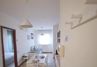 Casa vacanze Il Cammino has Balcony rooms