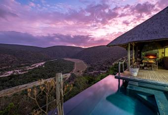 Huntshoek Lodge has Balcony rooms
