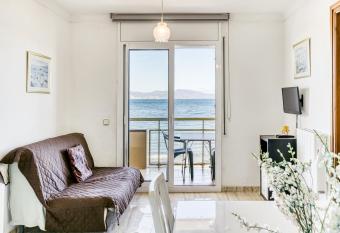 Platja Mar 3   has Balcony rooms