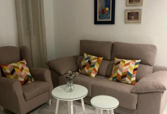 Casa vacacional equipada has Balcony rooms