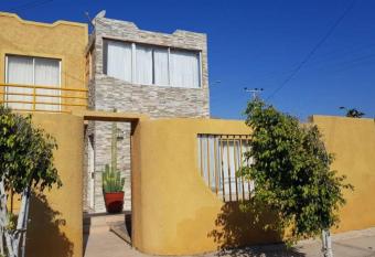 Casa a 1.4 km de Bah  a Inglesa has Balcony rooms