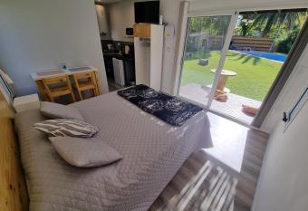 MiniCasas Modulares allows 18 year olds to book a room