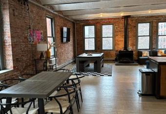 Gramercy Park 5 Bedroom Penthouse Loft with Private Rooftop has Balcony rooms