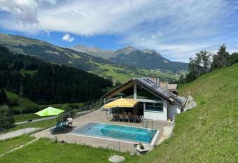 Pool Villa Savognin has Balcony rooms