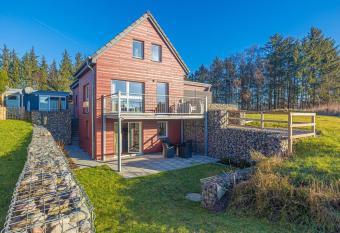 Kapit  nshaus Niehuus fewo1846 - Webleinstek allows 18 year olds to book a room