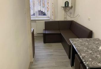 Apartament allows 18 year olds to book a room