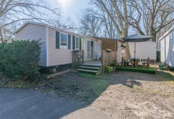Mobil-home charmant de Claudine has Balcony rooms