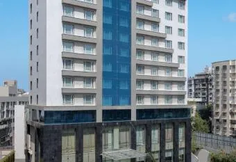 Hotel Seven has Smoking/Balcony rooms