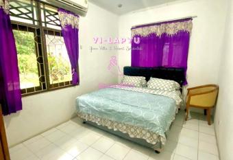 Lavender Villa BV allows 18 year olds to book a room