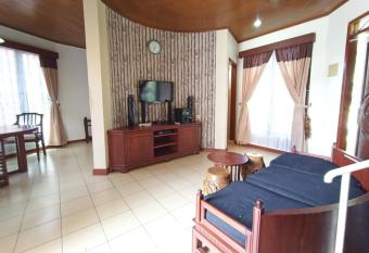 Futari Villa CF has Balcony rooms