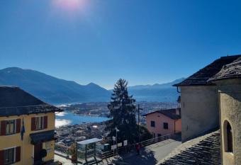 Boutique Centrale has Balcony rooms