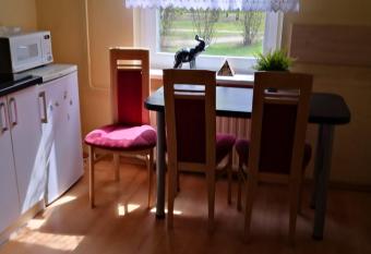 Vieno kambario butas su balkonu has Balcony rooms