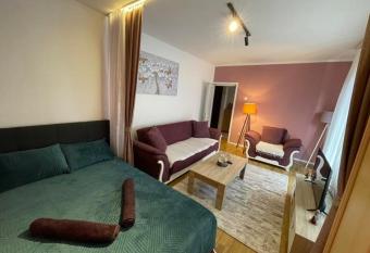 Rubin Apartment allows 18 year olds to book a room