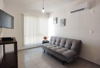 Condominio en Acapulco de Ju  rez allows 18 year olds to book a room