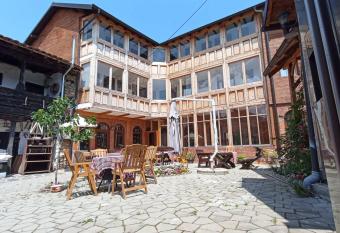 Etno kuca Petrovic has Balcony rooms