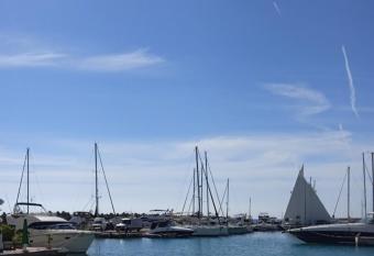 1  linea de playa has Balcony rooms
