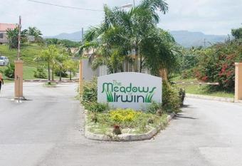 Geanan s Tranquility Palace allows 18 year olds to book a room