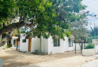 C  modo y Hermoso departamento a mts de la playa. has Balcony rooms