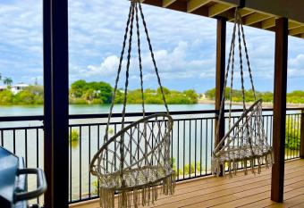 Vitamin Sea Apartments has Balcony rooms