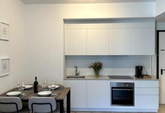 Riva 2 allows 18 year olds to book a room