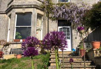 Southernhay allows 18 year olds to book a room