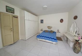 Villa Cana has Balcony rooms