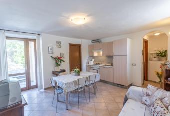 Casa Rita app 4 A has Balcony rooms