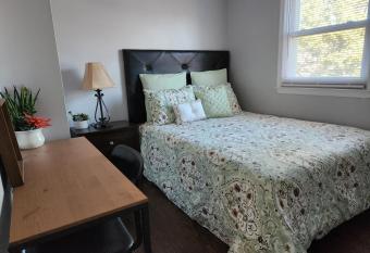 Orchard Secret Private Room allows 18 year olds to book a room