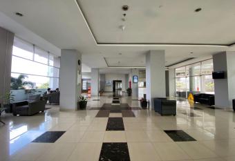 Easton park by GIANDARA has Balcony rooms