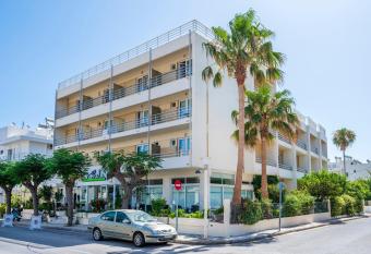 Hotel Koala has Balcony rooms