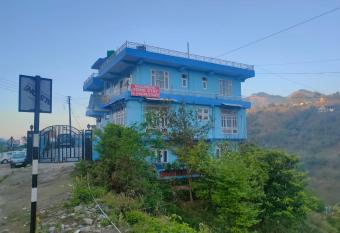 Mahamaya Homestay 4 has Balcony rooms