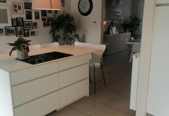 Ma coquille has Balcony rooms