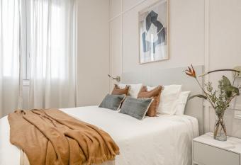 Apartamentos Pamplona by Clabao allows 18 year olds to book a room